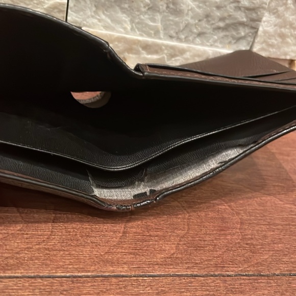 Coach Men’s Wallet - Picture 6 of 6